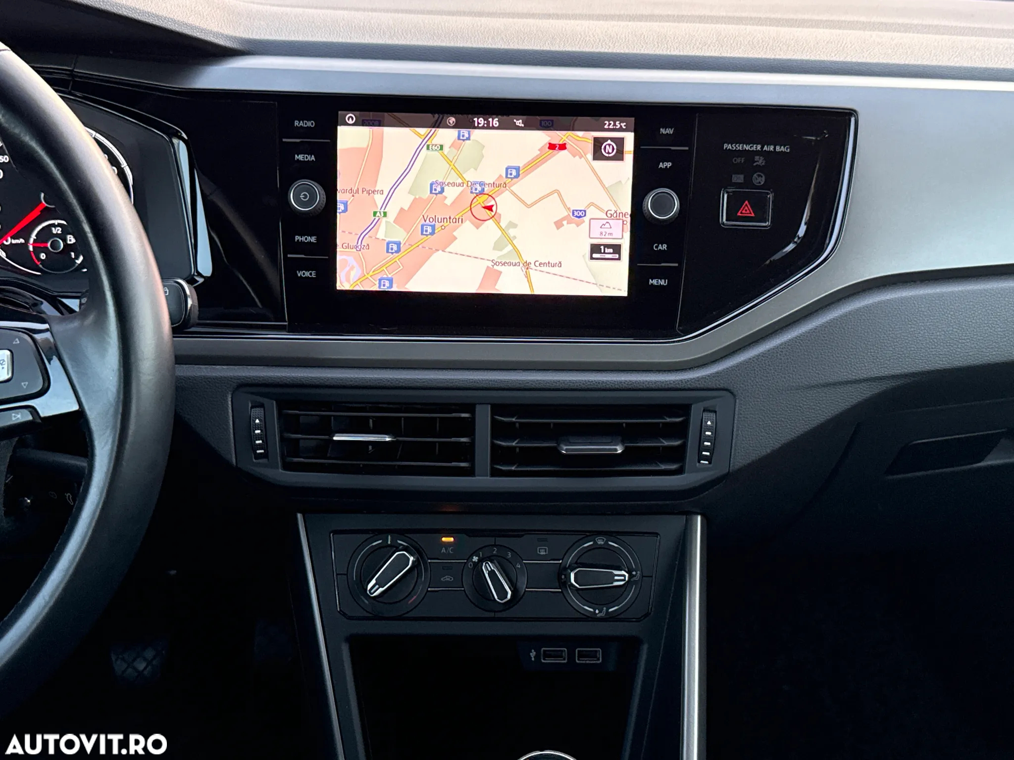 Volkswagen Polo 1.0 TSI Comfortline - 17