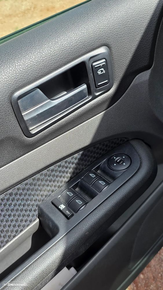 Ford Focus 1.6 TDCi Titanium - 8