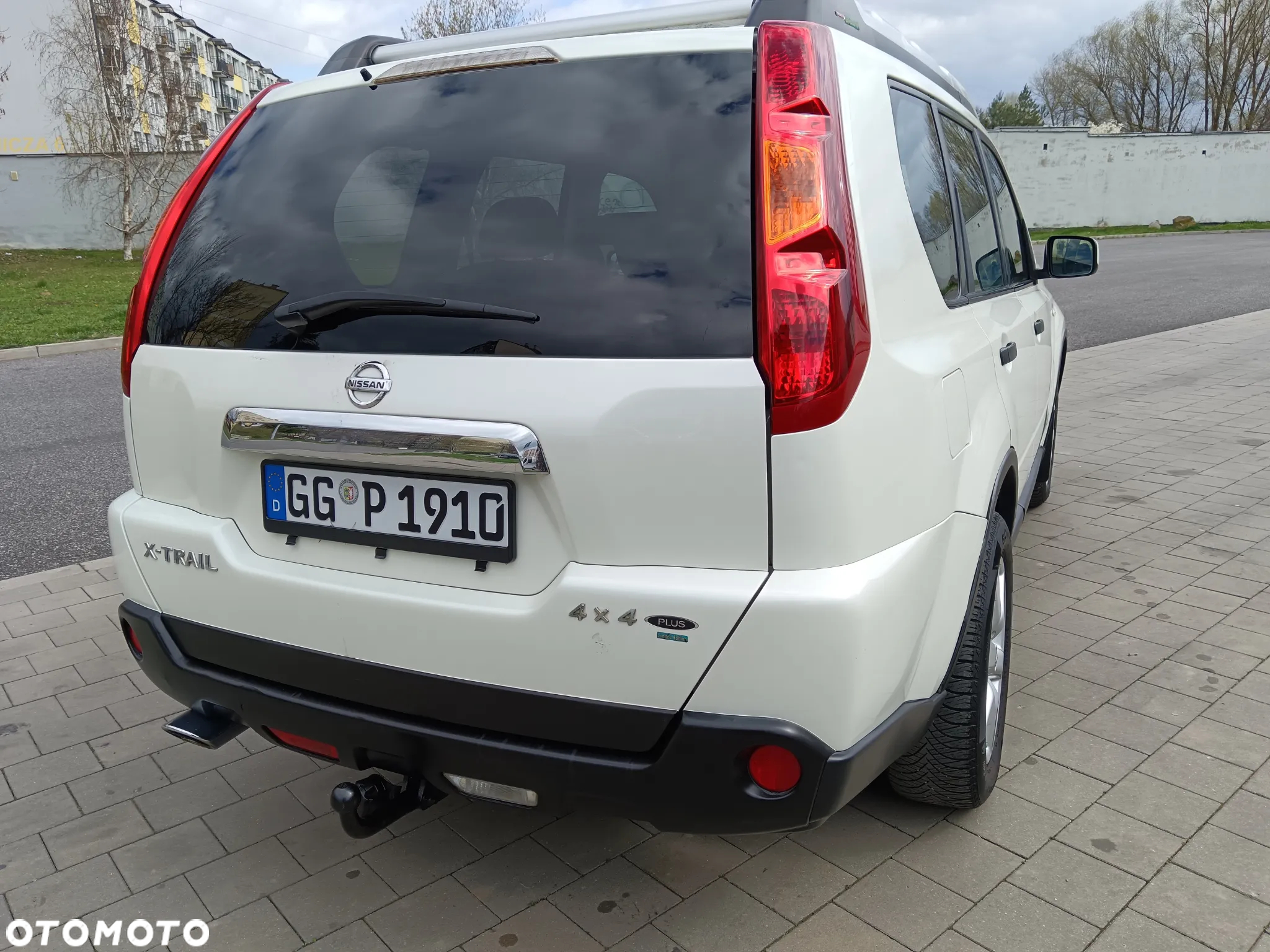 Nissan X-Trail 2.0 dCi 4x4 DPF Platinum - 6