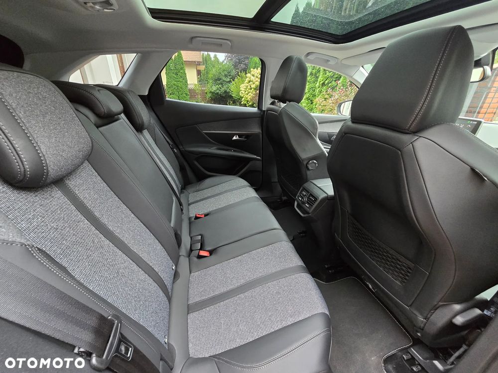 Peugeot 3008 PureTech 130 Stop & Start GPF Allure - 8