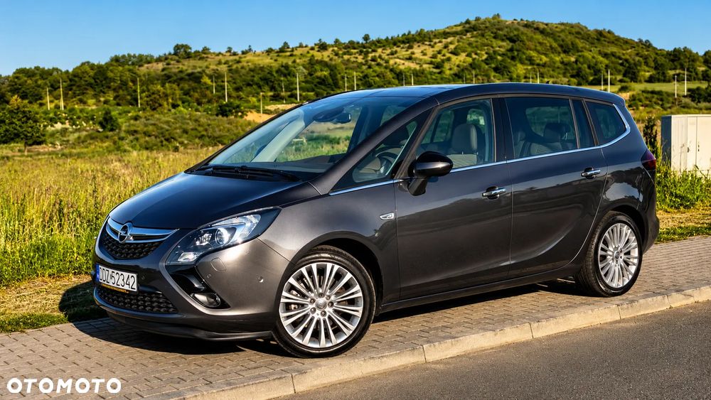 Opel Zafira 2.0 CDTI Cosmo - 1
