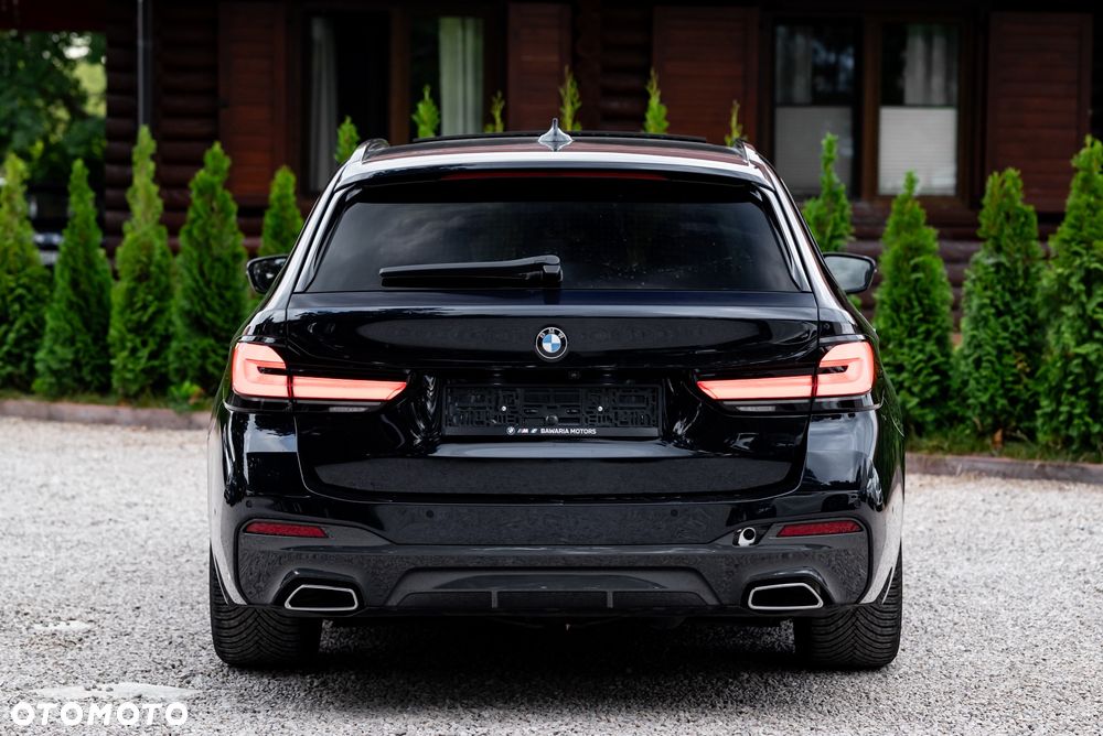 BMW Seria 5 520d Touring Sport Line - 11