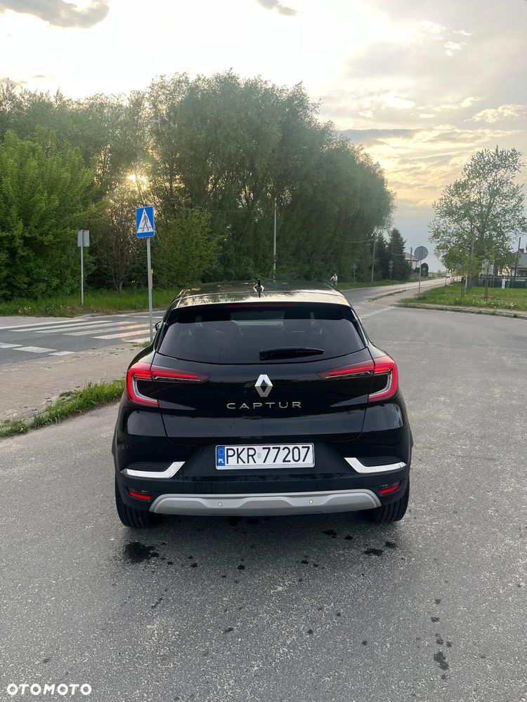 Renault Captur TCe Mild Hybrid 140 TECHNO - 5