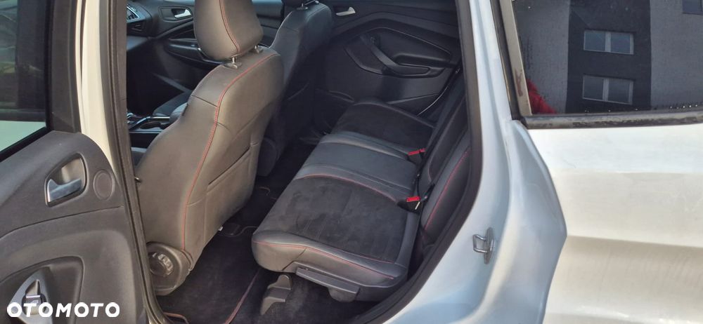 Ford Kuga 1.5 EcoBoost AWD ST-Line ASS - 18