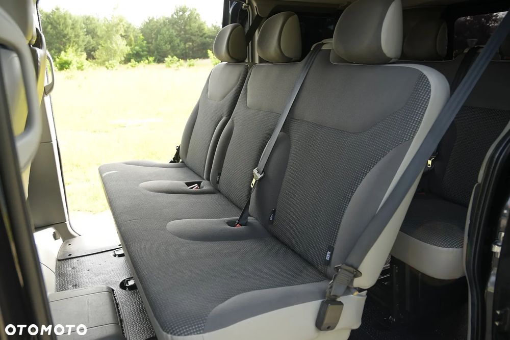 Opel Vivaro - 9