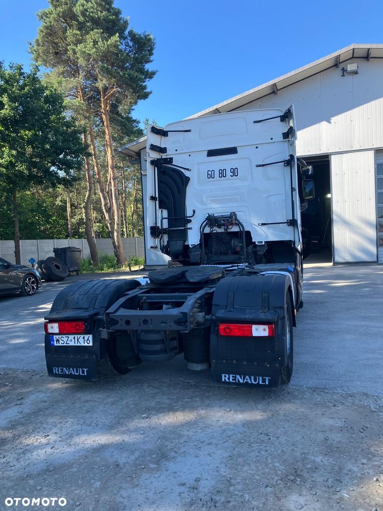 Renault T - 4