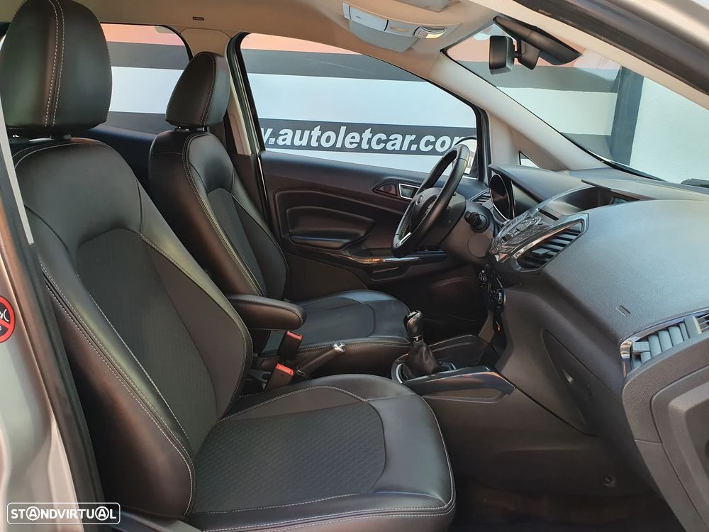 Ford EcoSport 1.0 EcoBoost Titanium - 4