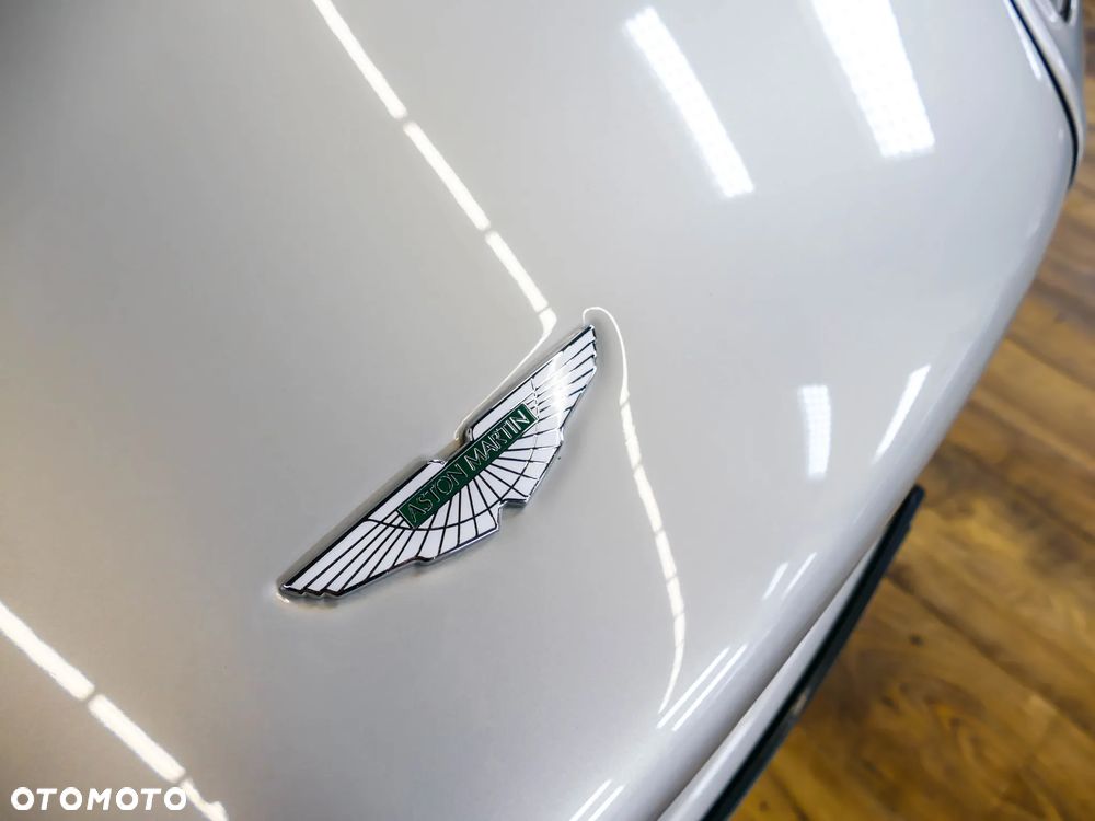 Aston Martin Rapide Luxe Touchtronic II - 33