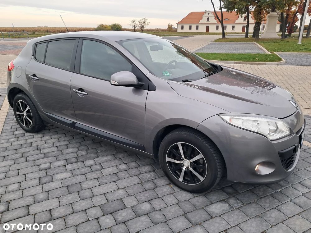 Renault Megane - 10
