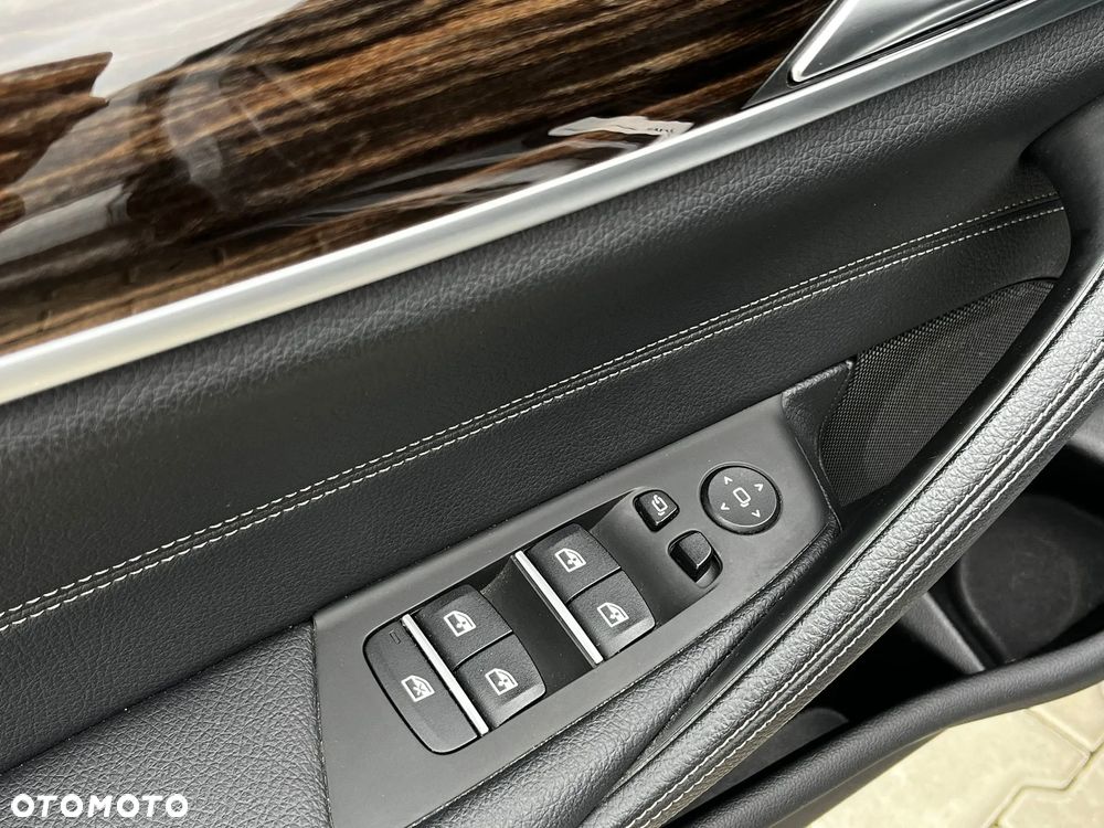 BMW Seria 5 520d xDrive mHEV Luxury Line - 13
