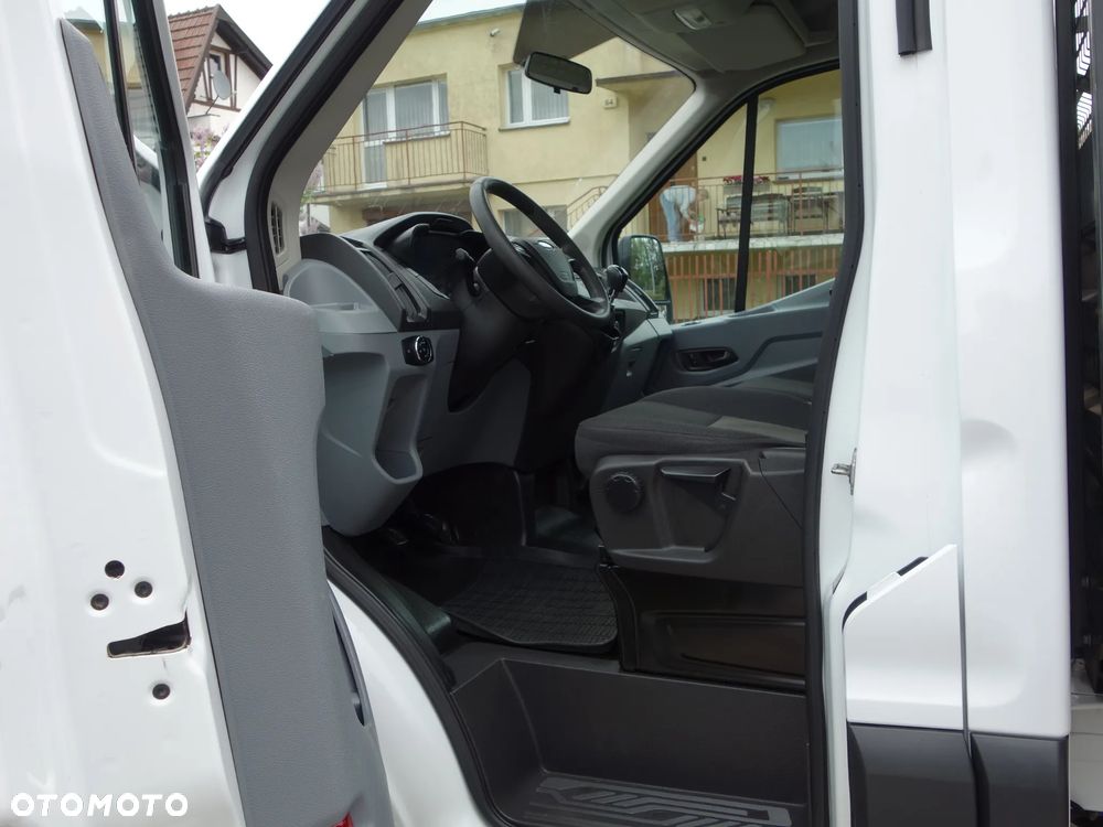 Ford TRANSIT - 11