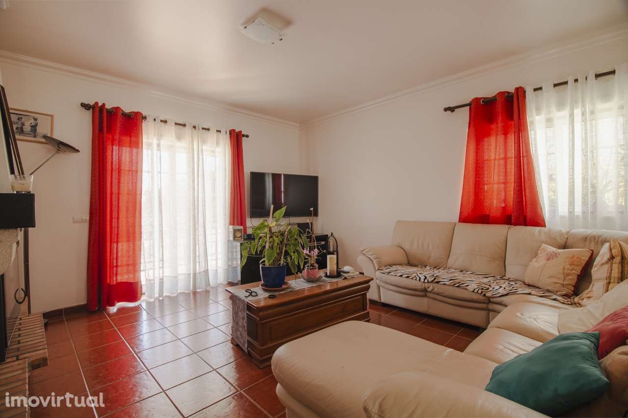 Moradia Isolada T4 / Casal de Matos / Leiria - Grande imagem: 4/51