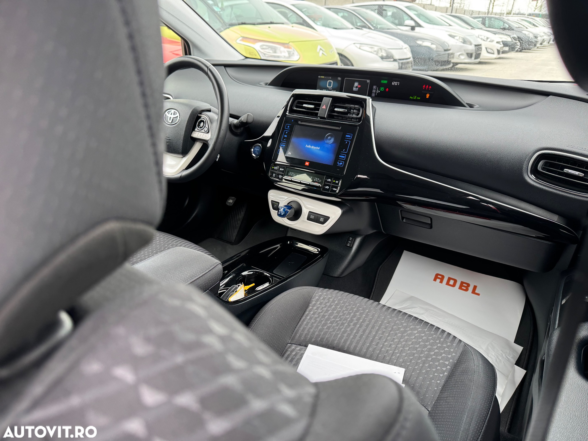 Toyota Prius 1.8 Dual VVT-i Luna - 26