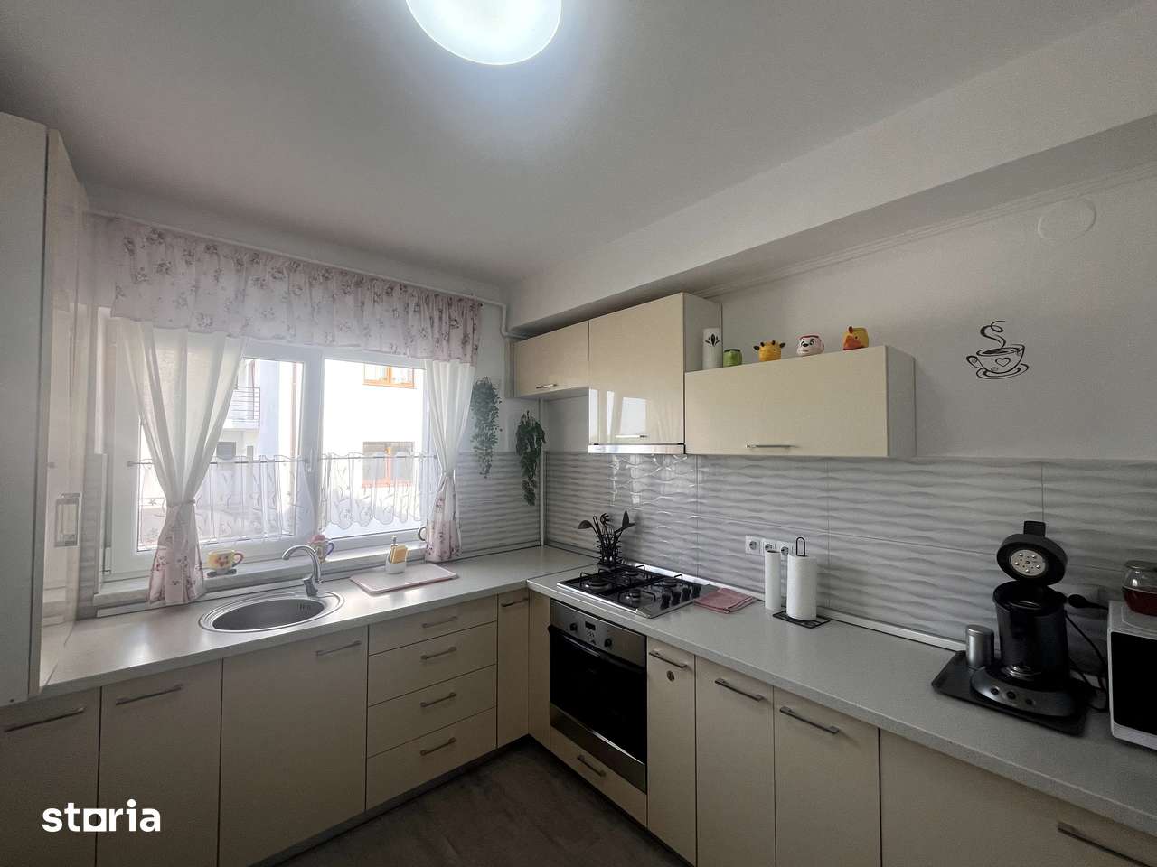 Apartament 2 camere de inchiriat- C Arhitectilor, balcon si parcare — fotografia 3