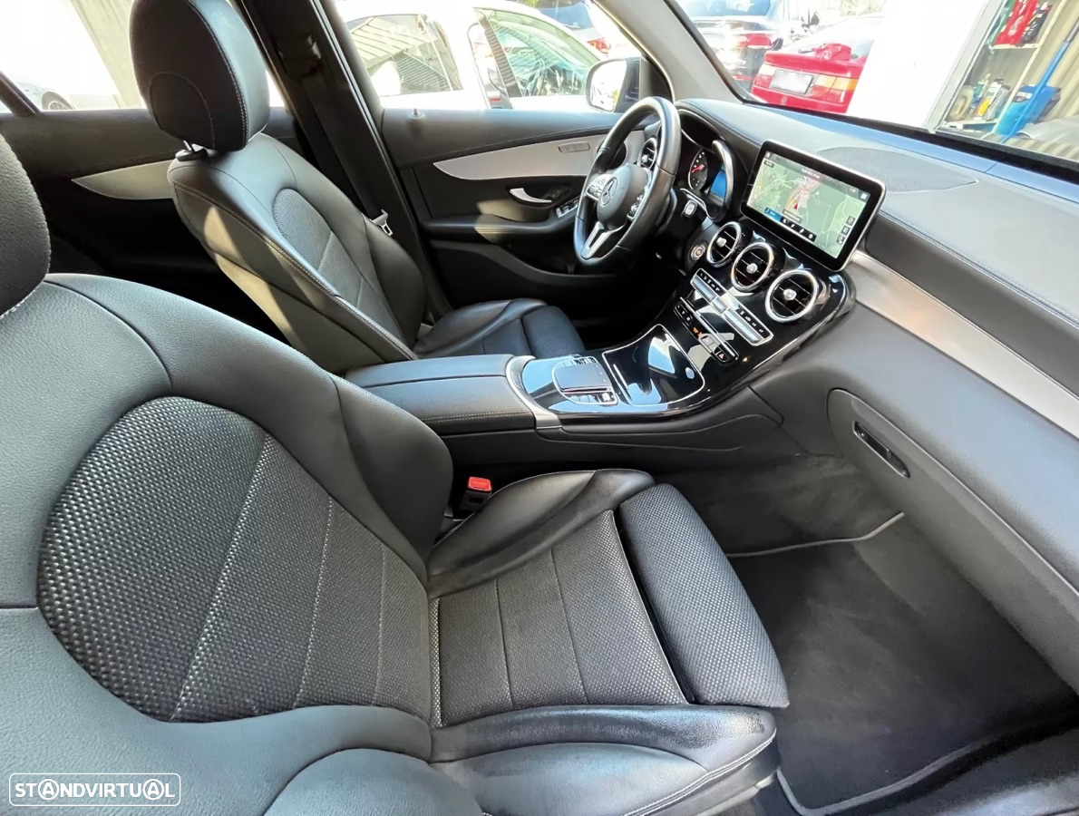Mercedes-Benz GLC 300 de 4Matic 9G-TRONIC AMG Line - 14