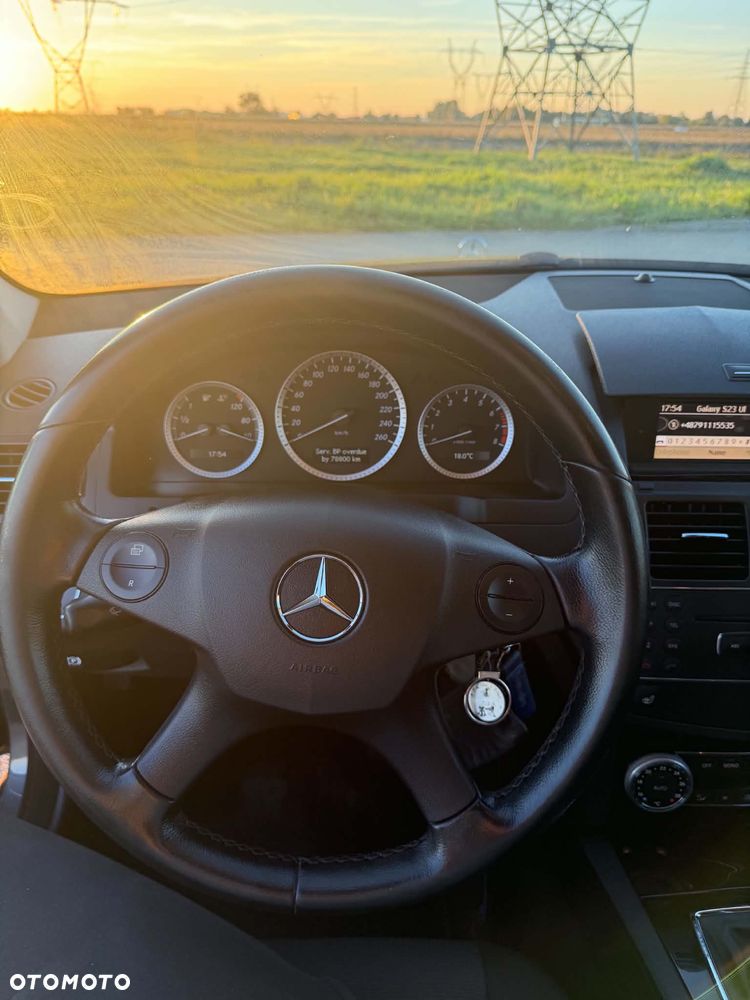 Mercedes-Benz Klasa C 180 Kompressor Classic - 11