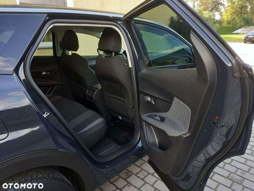 Peugeot 3008 - 21
