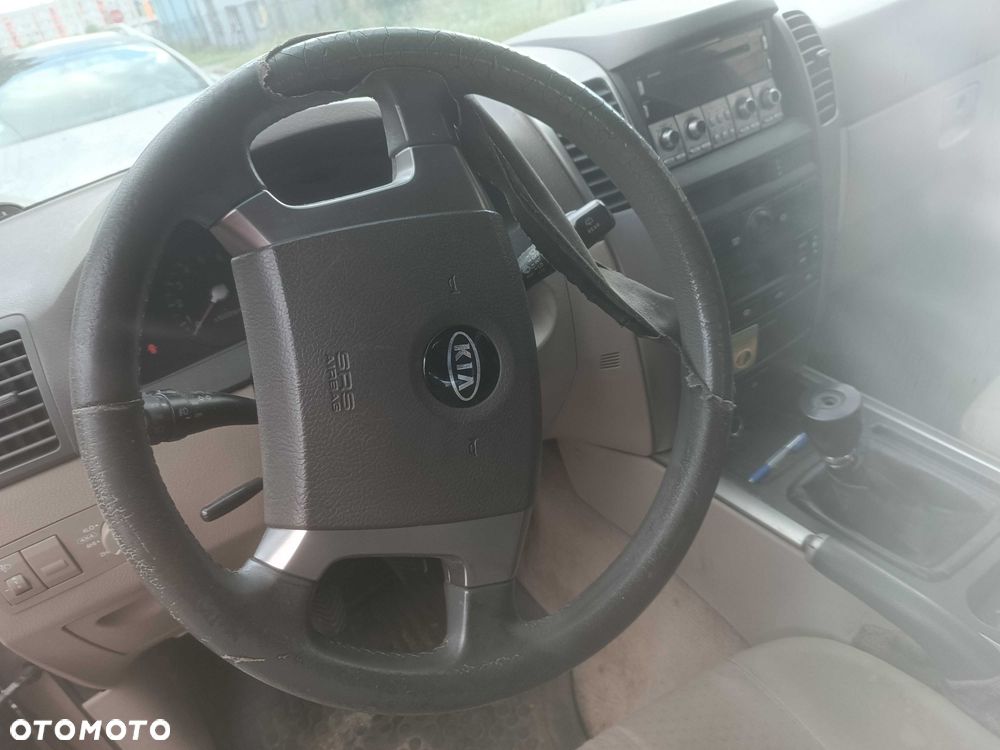Kia Sorento - 7