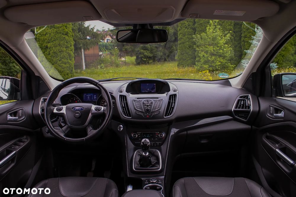 Ford Kuga 2.0 TDCi 2x4 Titanium - 18