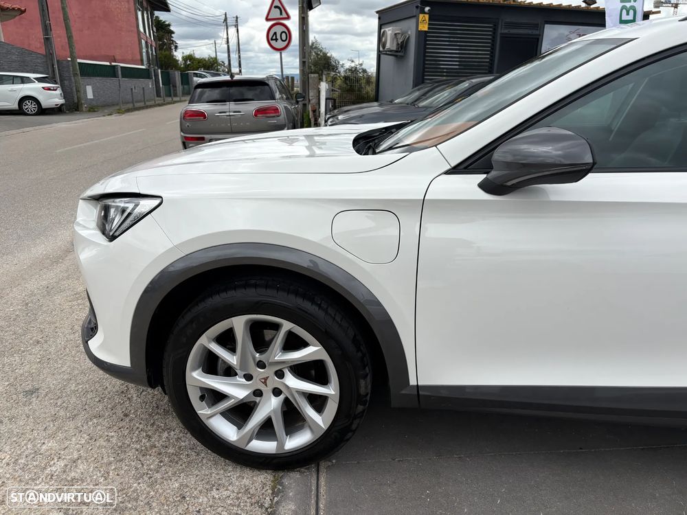 Cupra Formentor 1.4 e-Hybrid DSG Priority - 4