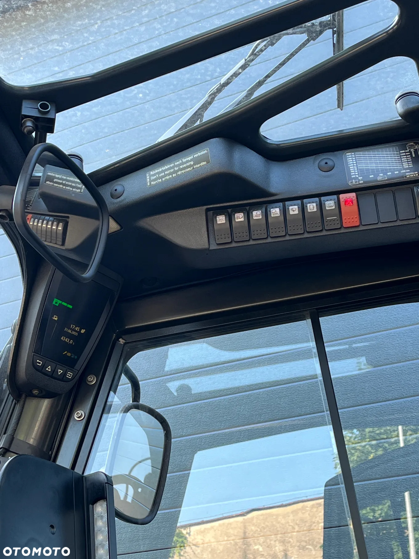 Linde H25T-392-02 Gazowy Pełna kabina Przewsuw boczny Oświetlenie drogowe - 21