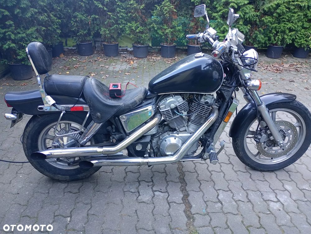 Honda VT - 1