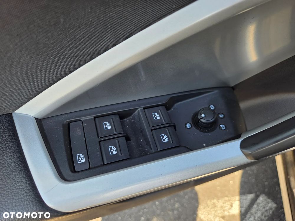 Audi Q3 35 TFSI Advanced S tronic - 15
