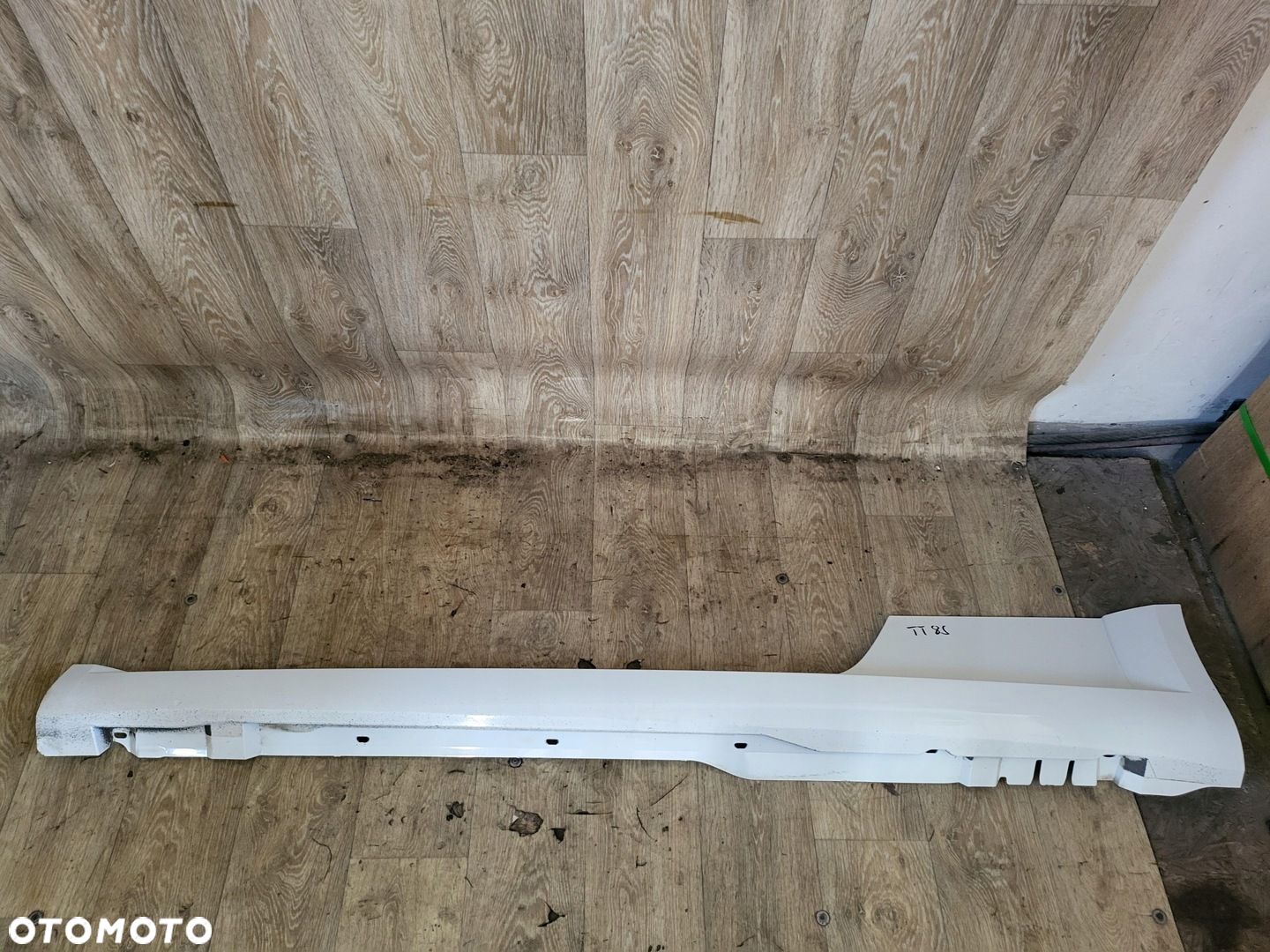 Nakładka Progu Lew AUDI TT 8S 2015- LY9C 8S0853855B - 1