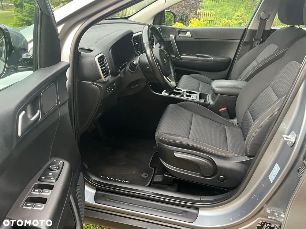 Kia Sportage 1.6 CRDI AWD Eco-Dynamics+ (48V M-H) DCT GT LINE - 10
