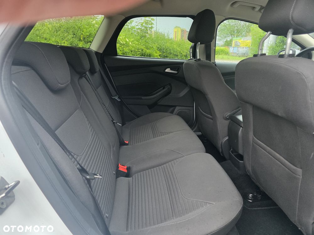 Ford Focus 1.0 EcoBoost STart-Stopp-System TITANIUM DESIGN - 17