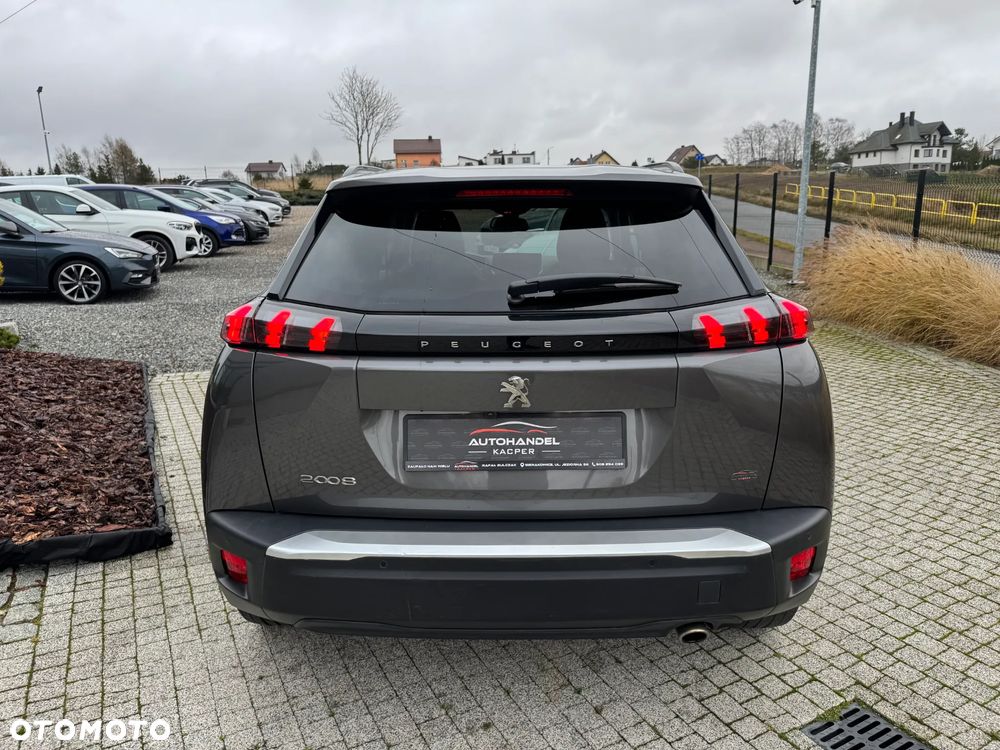 Peugeot 2008 - 7