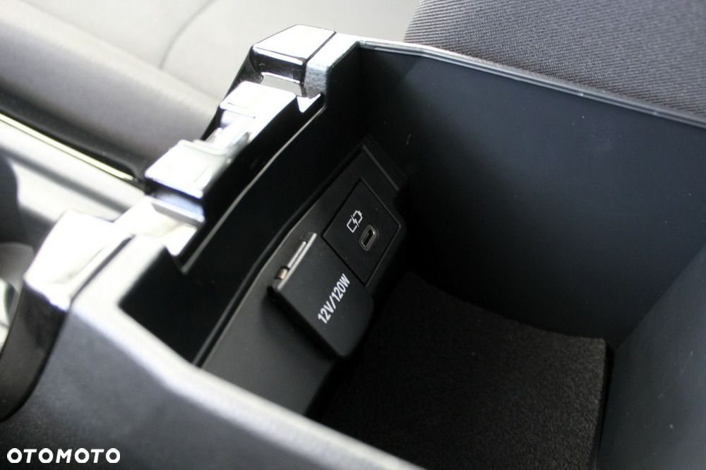 Toyota Corolla 1.5 Comfort - 26