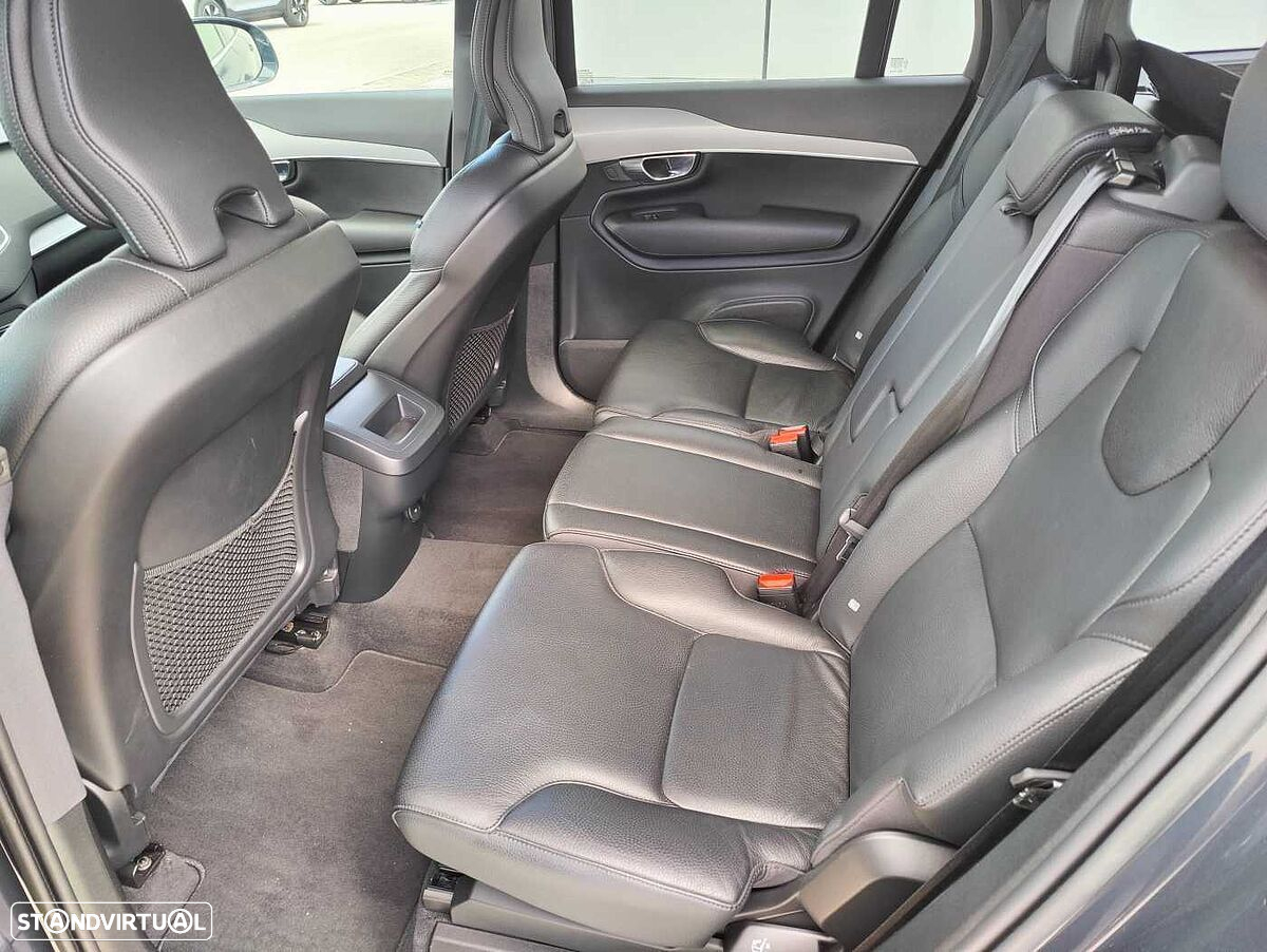 Volvo XC 90 - 16