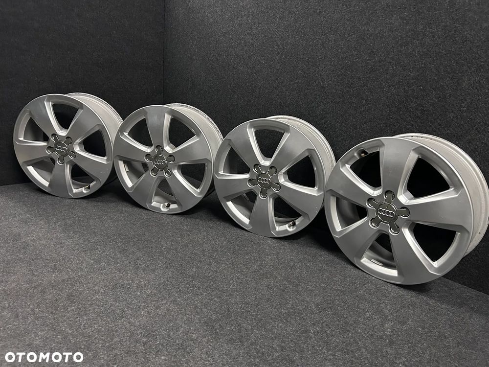 Alufelgi Audi A3 8V0, 8P0, 8Y0 17 cali 5x112 4szt. Ładne! - 1