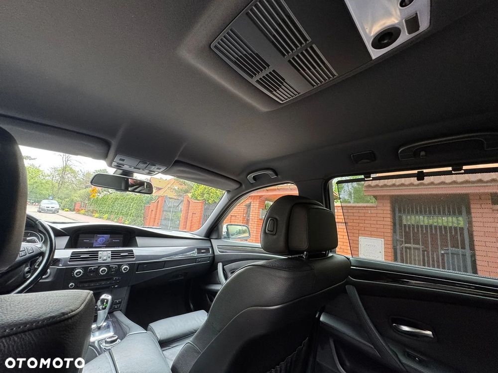 BMW Seria 5 530d Edition Sport - 17