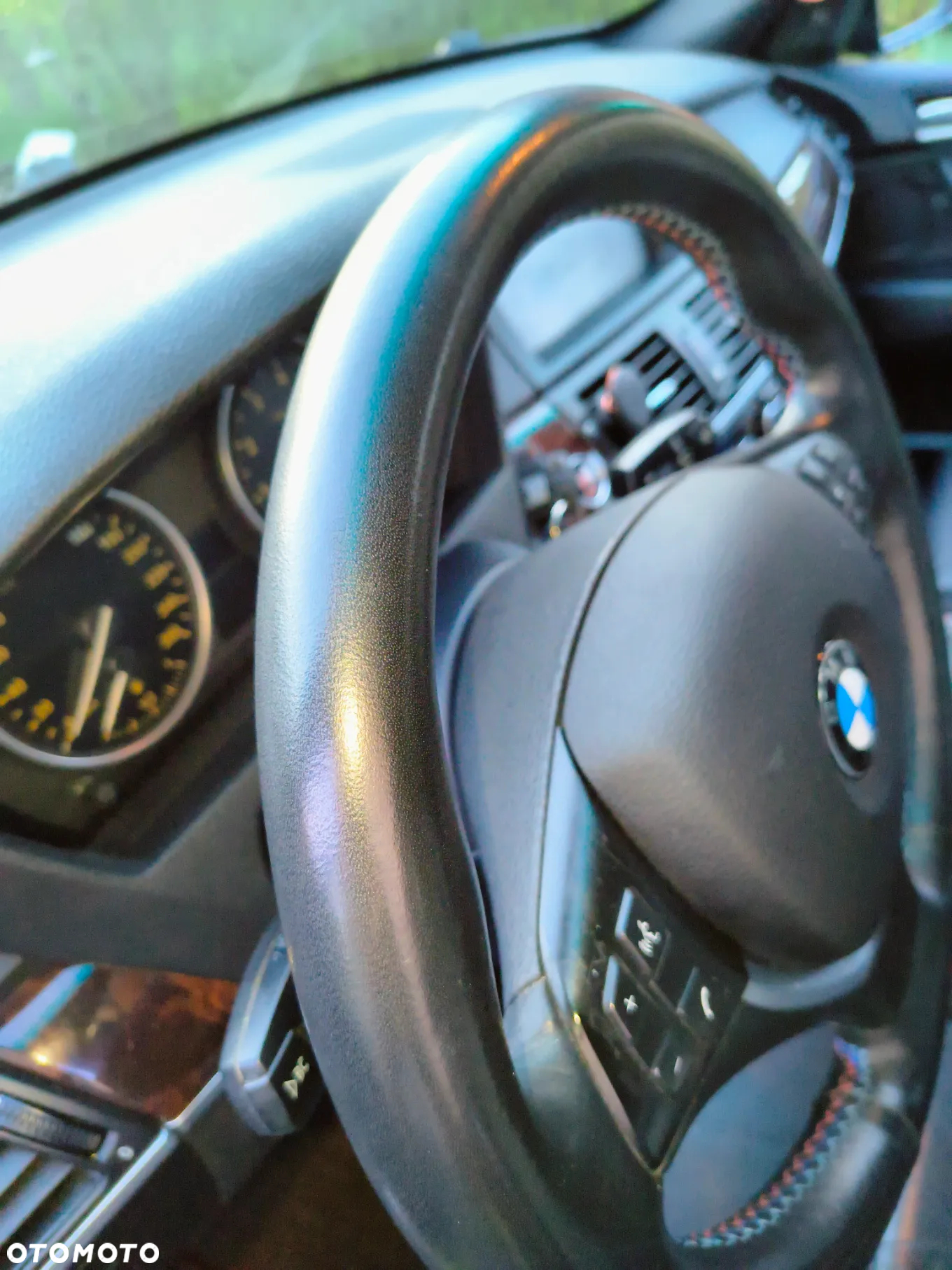 BMW X5 4.8i xDrive - 34