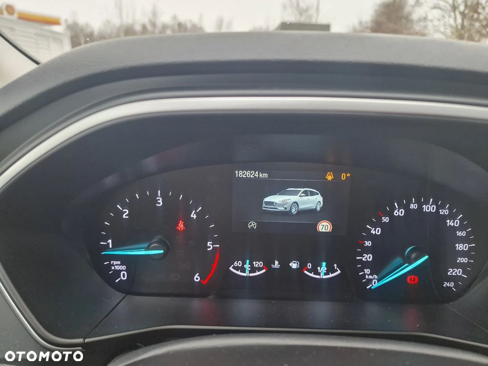 Ford Focus SW 1.5 TDCi DPF S&S - 26