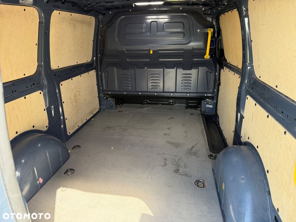 Mercedes-Benz Vito - 8