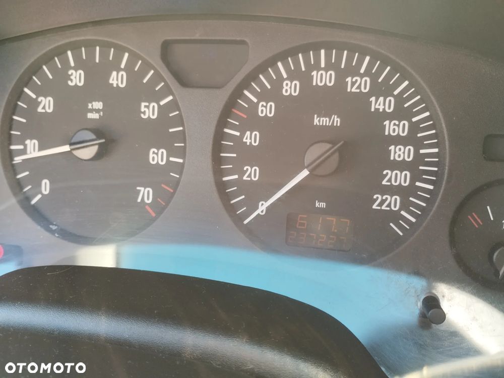 Opel Astra 1.6 GL / Start - 5