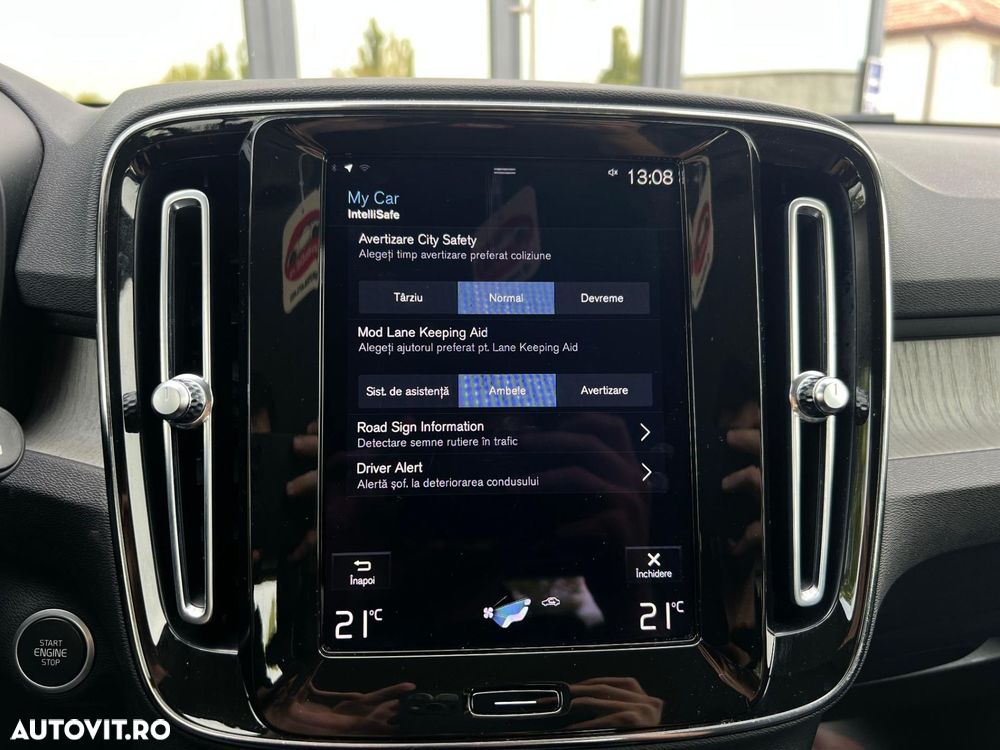 Volvo XC 40 - 23