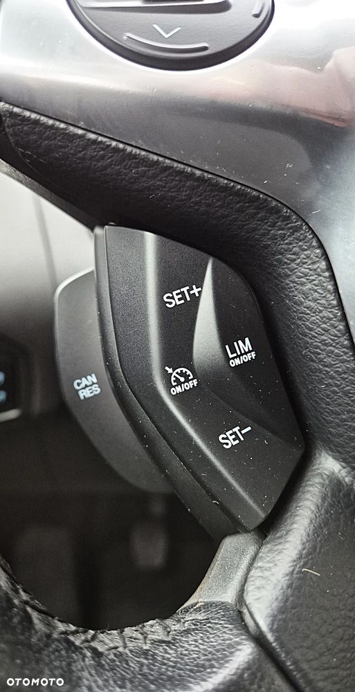 Ford Focus 1.0 EcoBoost Edition - 13