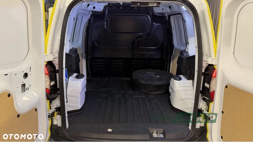 Ford Transit Courier 1.0 101KM LPG - 13