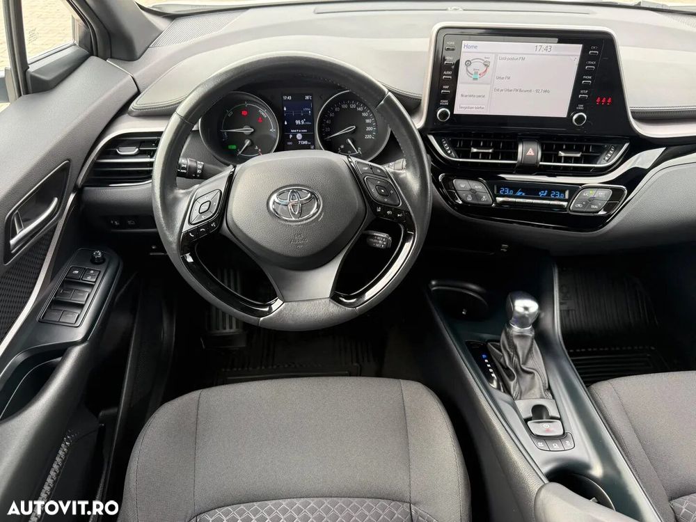 Toyota C-HR - 17