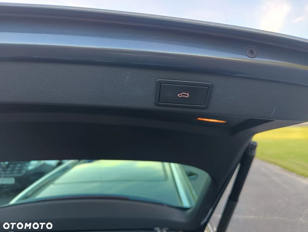 Skoda Superb 2.0 TDI 4x4 DSG Style - 17