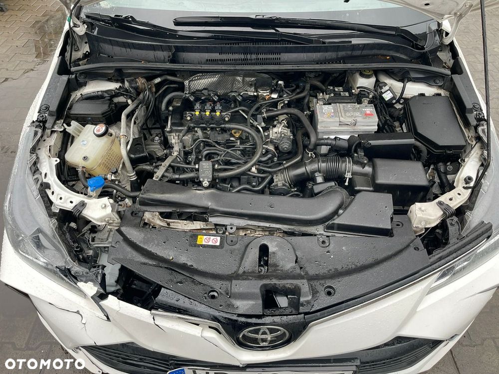 Toyota Corolla - 11