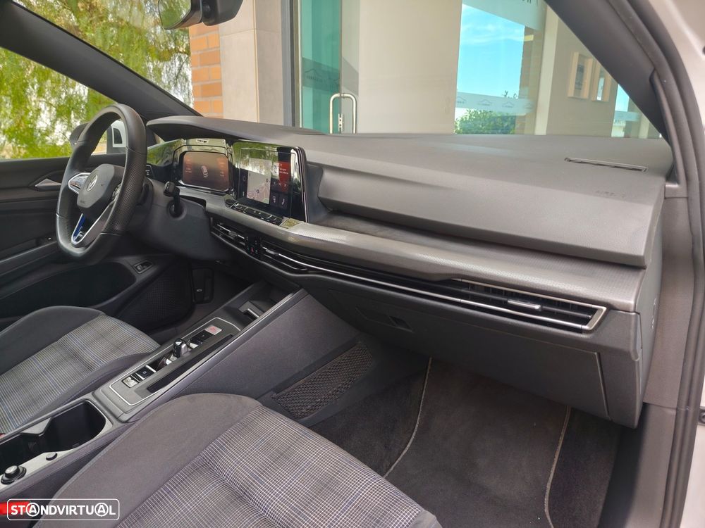VW Golf 1.4 TSI GTE+ DSG - 27