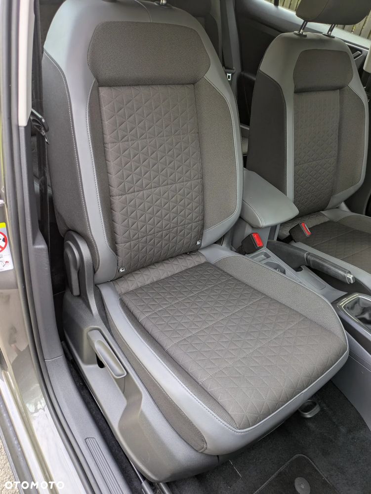 Volkswagen T-Cross - 23
