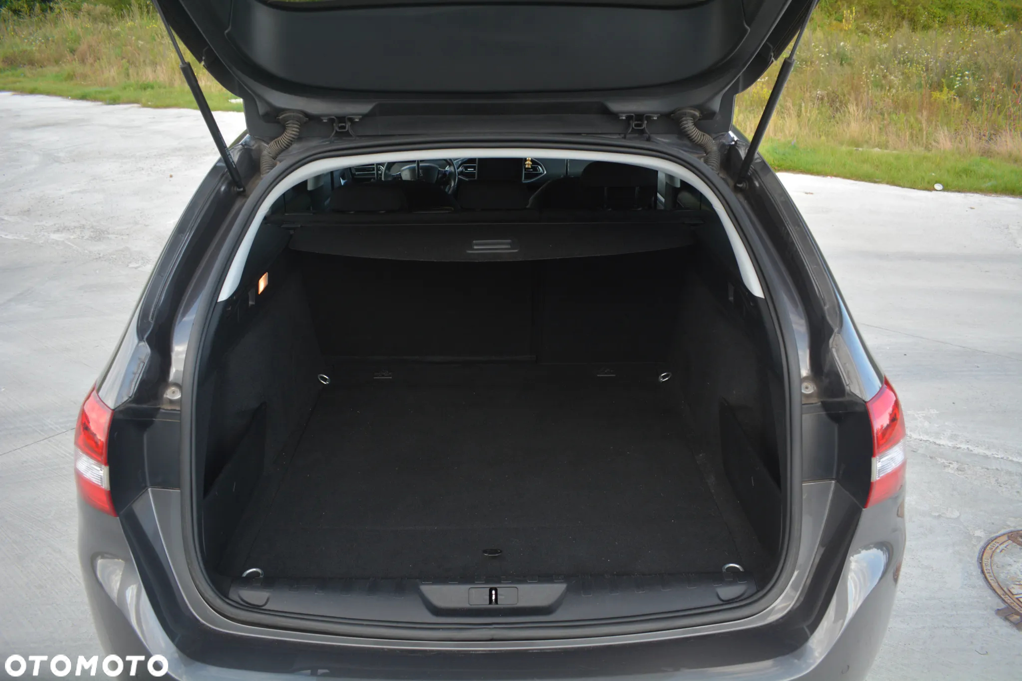 Peugeot 308 - 25