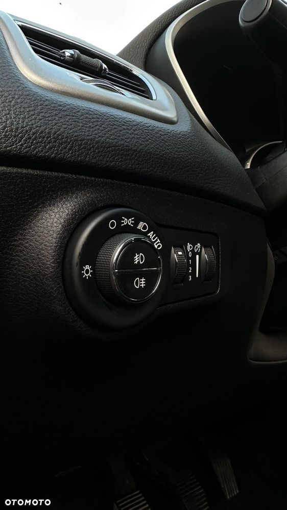 Jeep Compass 1.4 TMair Longitude FWD S&S - 17