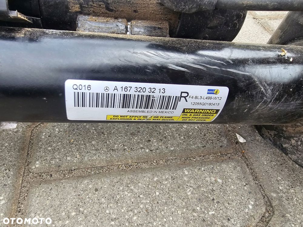 amortyzator prawy przedni mercedes gle 167 lift a1673203213 - 2